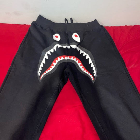 BAPE 1st Camo Shark Slim Sweat Pants bape SHARK SLIM SWEAT PANTS